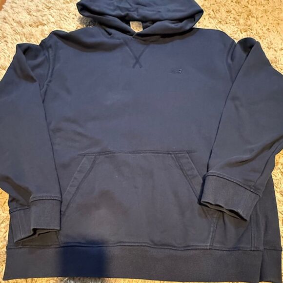 New Balance Navy Small Logo Cotton Hoodie‎ Men’s L Athleisure Streetwear - Picture 3 of 6